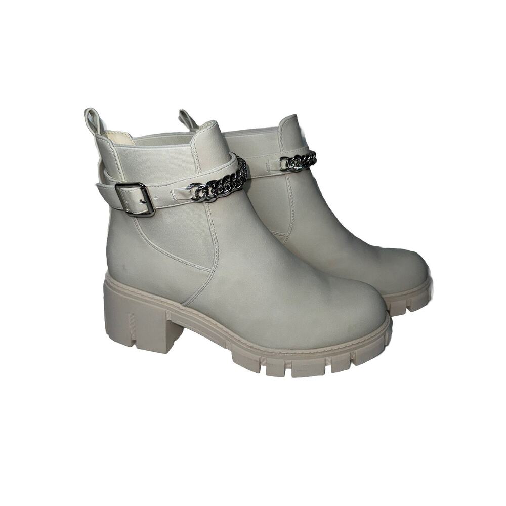 YETIER Chelsea Lug Ankle Boots Beige With Silver Chain & Buckle, Slip On